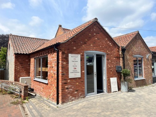 Arrange a viewing for Feathers Yard, Holt