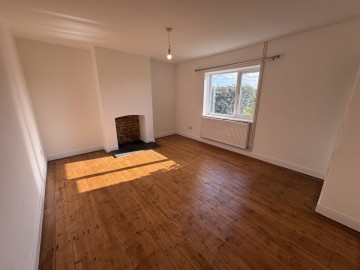 image of Barmer Hall Cottages, Fakenham Road