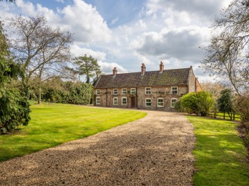 image of Fulmodestone Road, Hindolveston