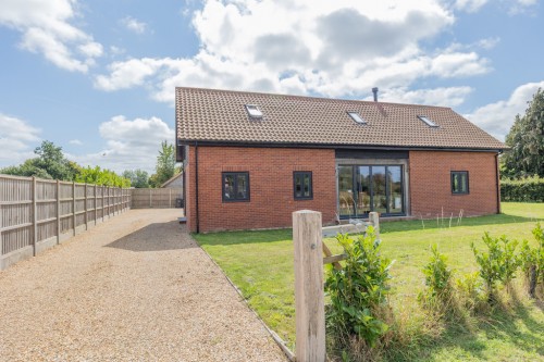 Arrange a viewing for Thumb Lane, Horningtoft